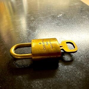 WOW POSHMARK - Louis Vuitton Brass Lock & Key